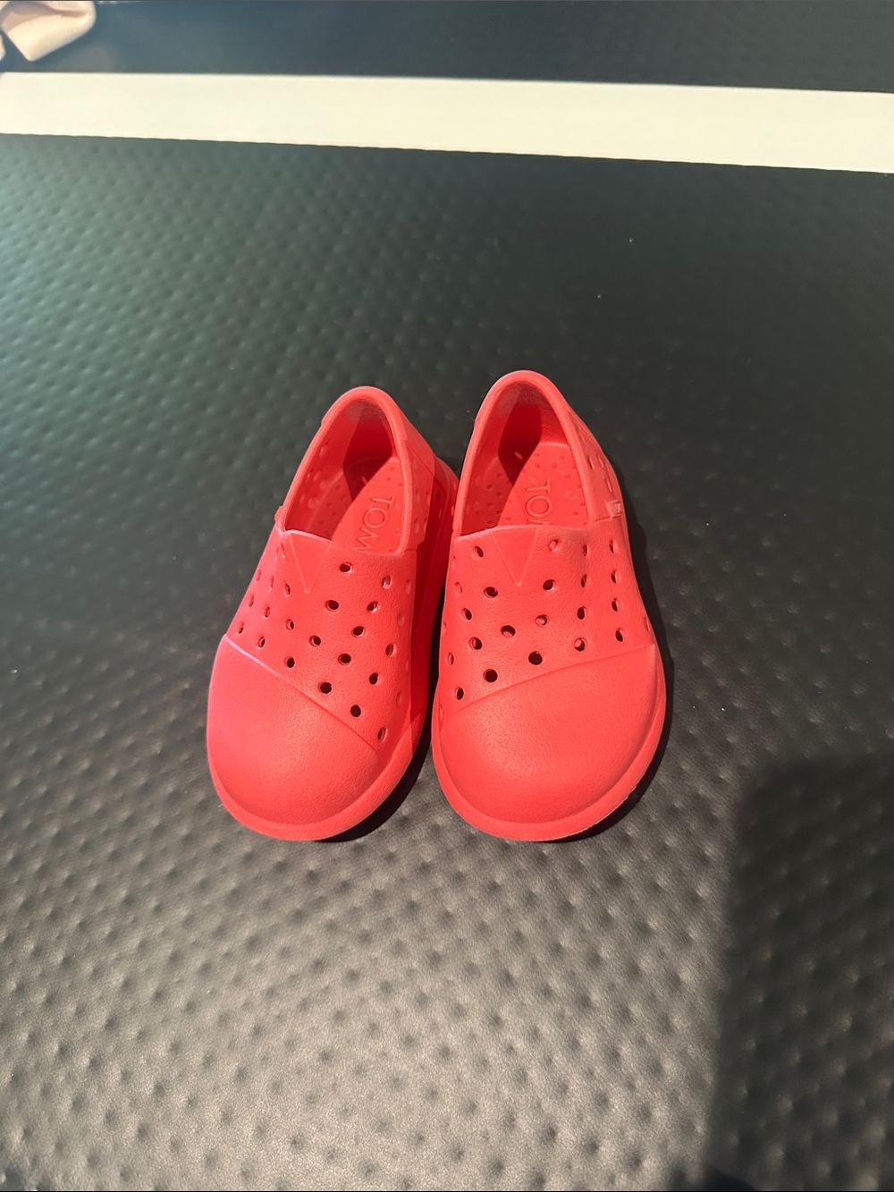 Toms Kids Slip-On size 5
